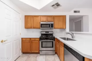 Photo #1: 6723540 Listing