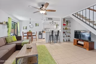 Photo #4: 6723543 Listing