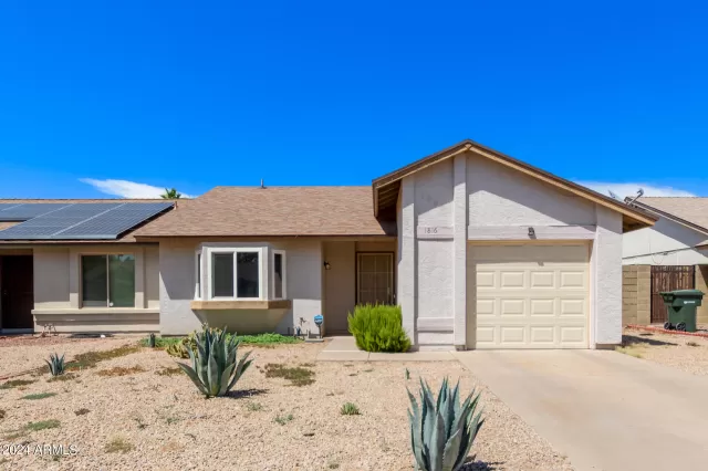 MLS: 6723634 Condo For Sale