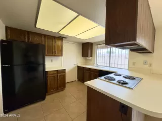 Photo #5: 6723882 Listing