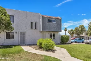 Photo #1: 6724124 Listing 