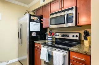 Photo #2: 6724256 Listing