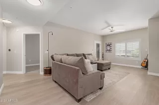 Photo #2: 6724278 Listing 