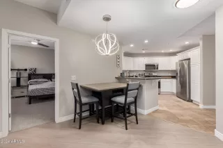 Photo #6: 6724278 Listing 