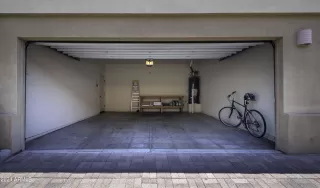 Photo #5: 6724511 Listing