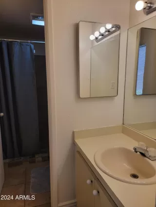 Photo #6: 6724833 Listing