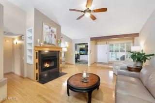 Photo #4: 6724889 Listing 