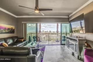 Photo #3: 6724908 Listing