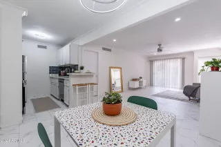 Photo #1: 6724935 Listing