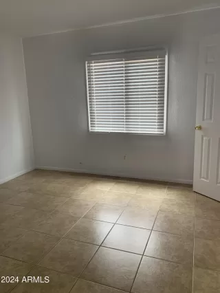 Photo #6: 6725094 Listing