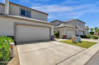 Photo #1: 6725153 Listing