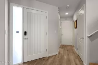 Photo #3: 6725153 Listing