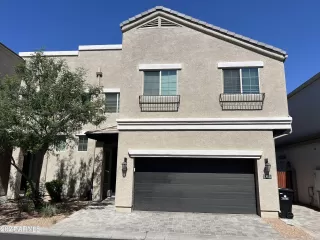 Photo #2: 6725209 Listing 