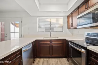 Photo #1: 6725284 Listing