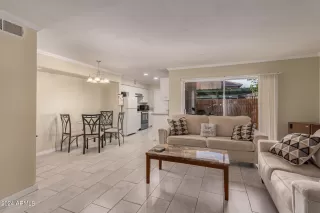 Photo #2: 6725449 Listing