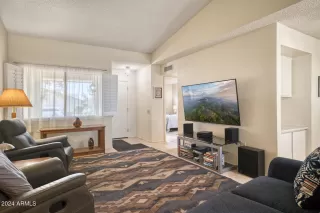 Photo #6: 6725512 Listing 