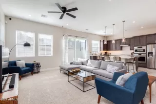 Photo #4: 6725527 Listing