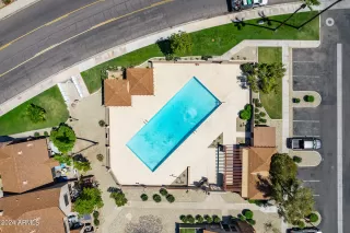 Photo #4: 6725551 Listing