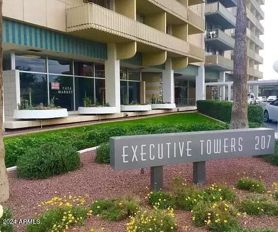 MLS: 6725633 Condo For Sale