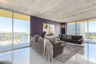 Photo #4: 6725633 Listing