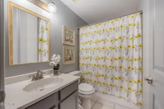 Photo #3: 6725718 Listing