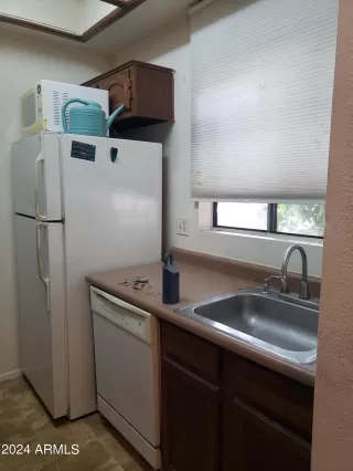 Photo #2: 6725885 Listing 