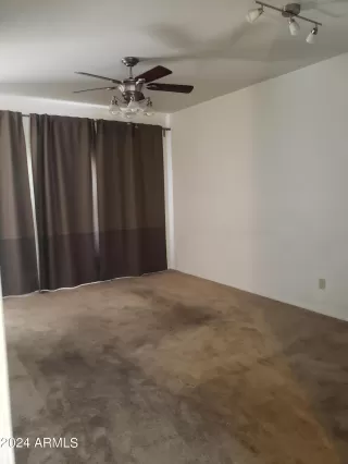 Photo #6: 6725885 Listing 