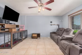 Photo #4: 6725938 Listing