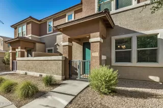 Photo #2: 6726098 Listing 