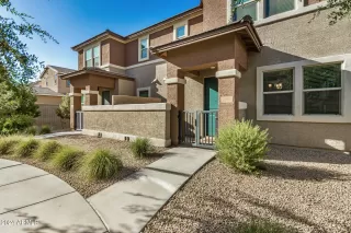 Photo #3: 6726098 Listing 