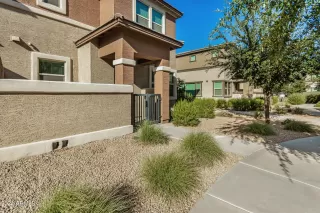 Photo #5: 6726098 Listing 