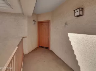 Photo #5: 6726123 Listing