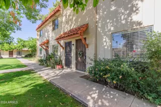 Photo #1: 6726382 Listing 