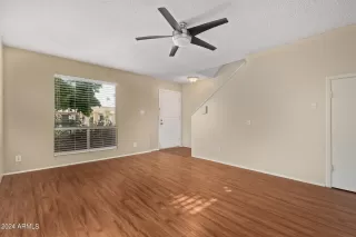 Photo #3: 6726382 Listing 