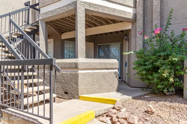 MLS: 6726521 Condo For Sale