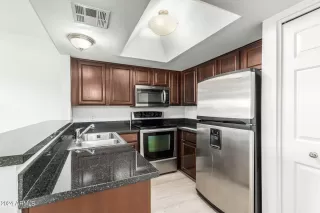 Photo #6: 6726521 Listing 