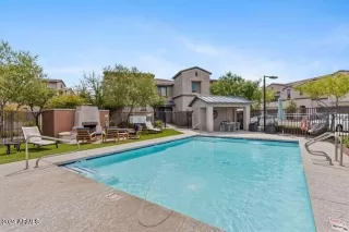 Photo #2: 6726549 Listing 