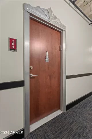 Photo #2: 6727227 Listing