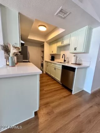 Photo #6: 6727389 Listing 