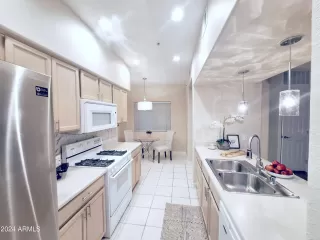 Photo #5: 6727450 Listing 