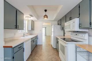 Photo #6: 6727581 Listing