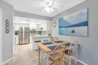 Photo #6: 6727690 Listing