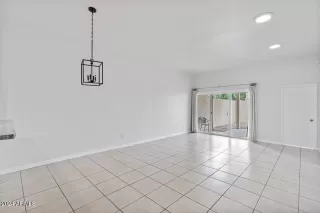 Photo #4: 6727720 Listing