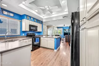 Photo #3: 6727856 Listing 