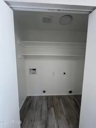 Photo #5: 6727863 Listing