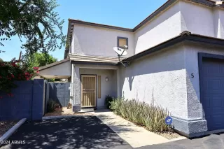 Photo #2: 6727994 Listing