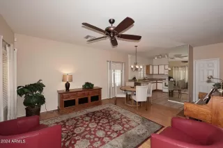 Photo #5: 6727994 Listing