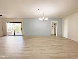 Photo #1: 6727999 Listing