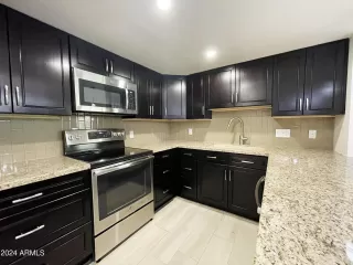 Photo #6: 6727999 Listing