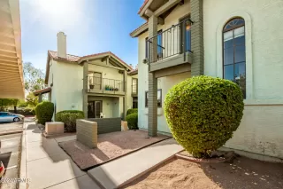 Photo #2: 6728121 Listing